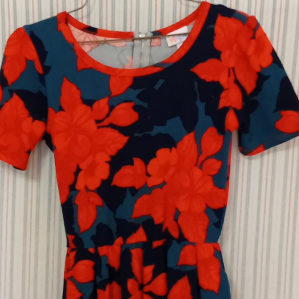 LuLaRoe Pretty Black Grey &Red Dress  XS - Picture 2 of 6
